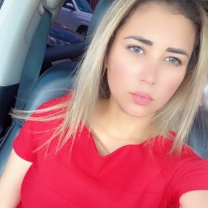 Meet your Posher, Karla